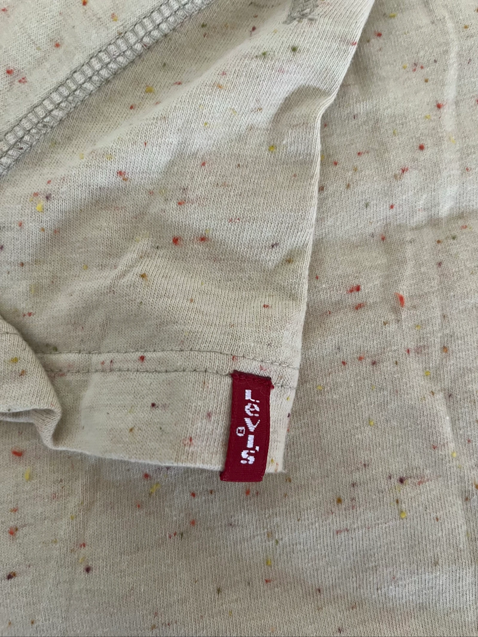 Camiseta Levi’s Red Tab para niña de 10-12 años (M) en muy buen estado – photo 7